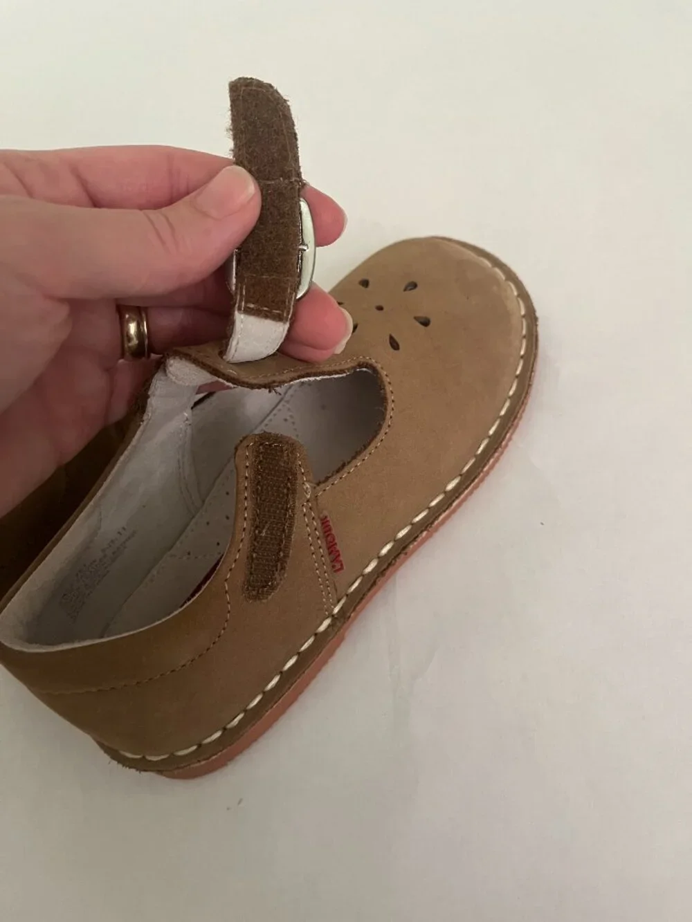 L' amourJoy Classic Nubuck Leather T-Strap Mary Jane Brown Size 11